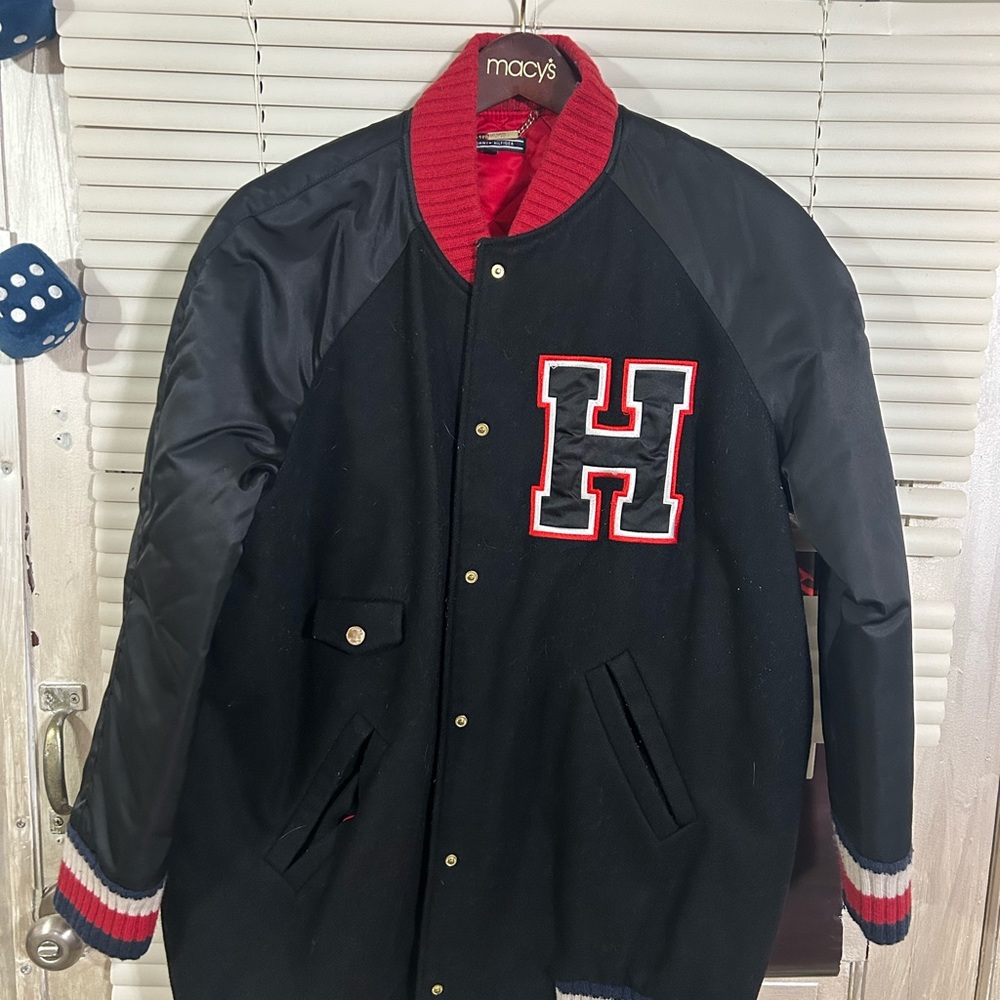 Tommy Hilfiger jacket unisex